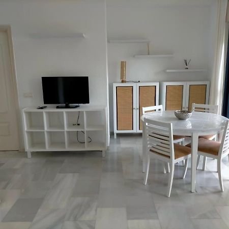 Апартаменты Apartamento Torremolinos Playamar Экстерьер фото